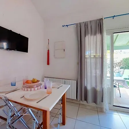 Le Clos Des Chenes-3 By Interhome * Les Mathes