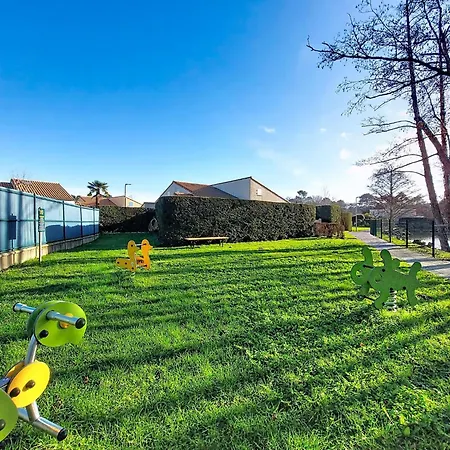 Le Clos Des Chenes-3 By Interhome Tatil Evi